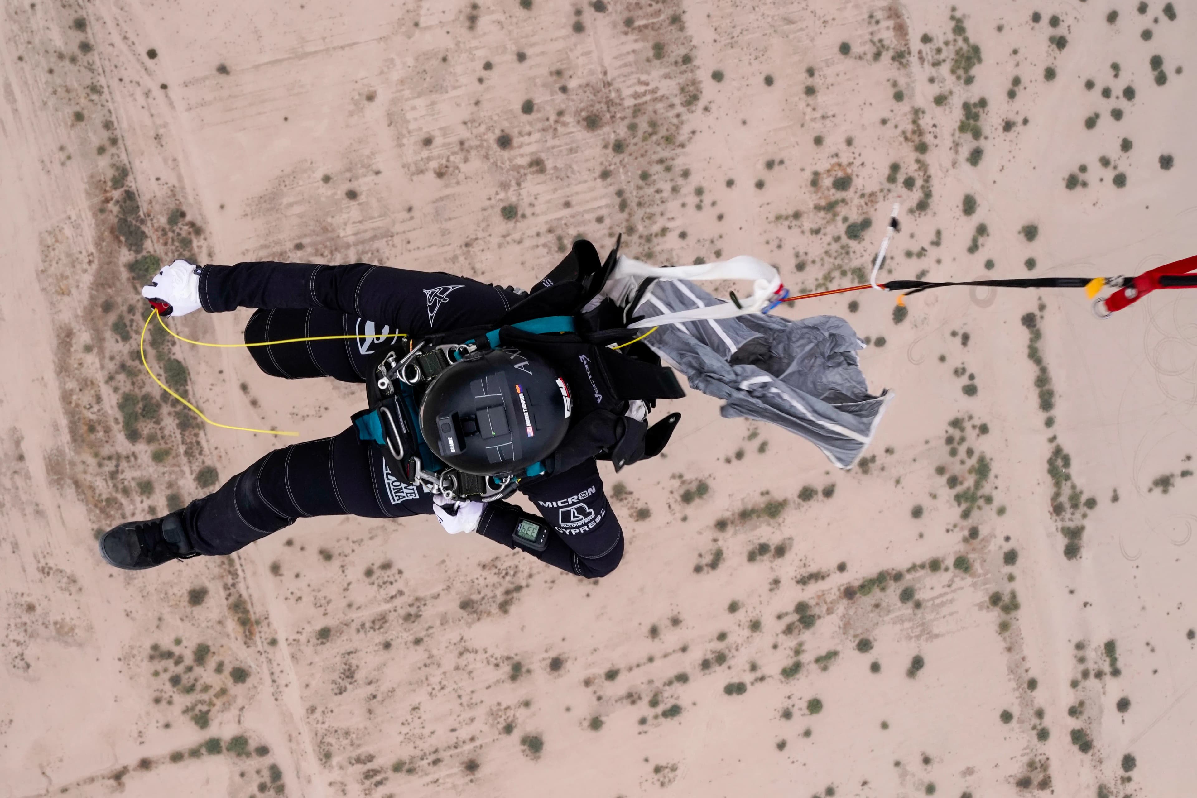 Sport Skydiving Training Hero - Centered Subject
